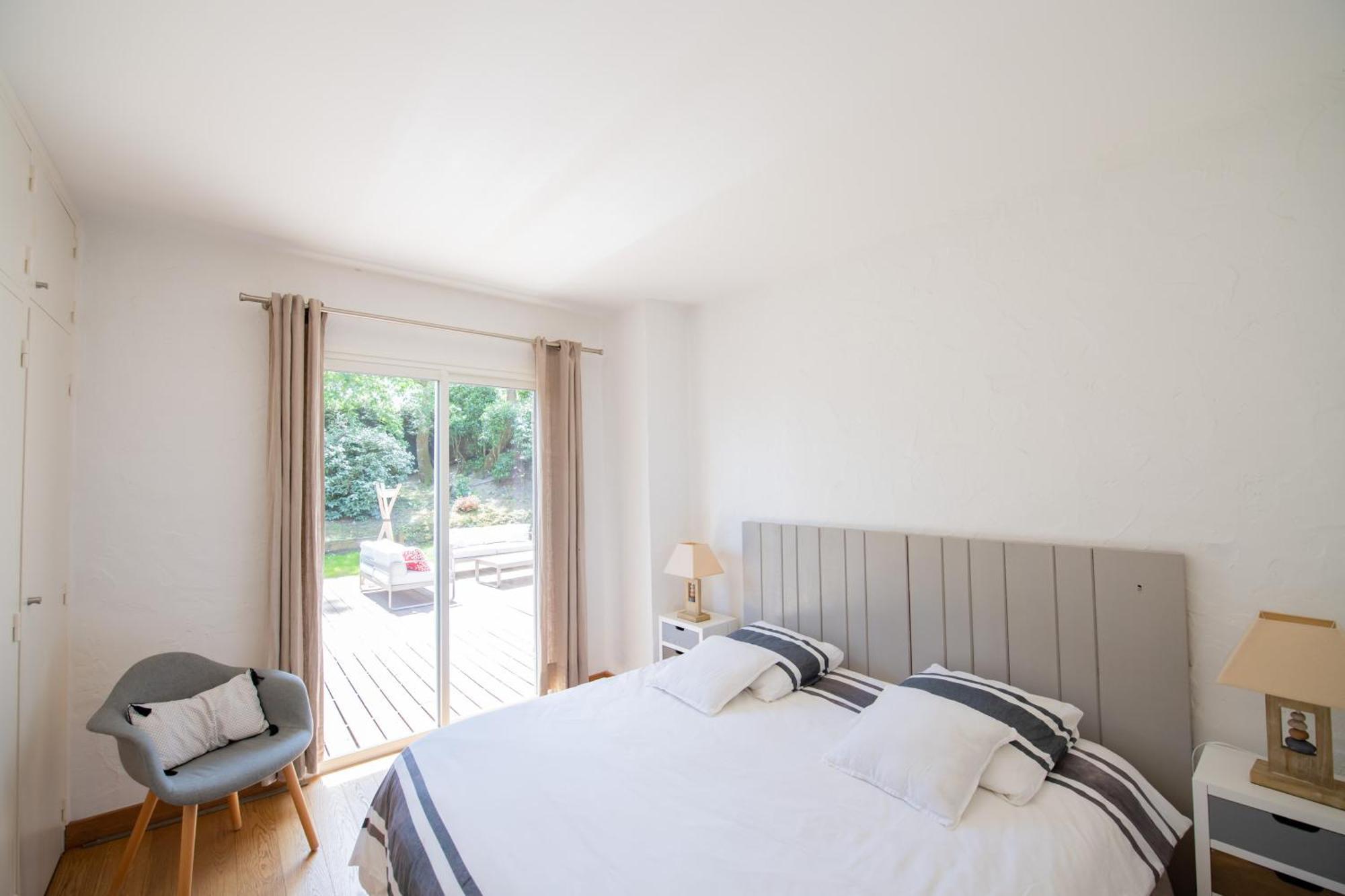 Villa Spacieuse A Arcachon, Proche Plages, Jardin Exterior photo
